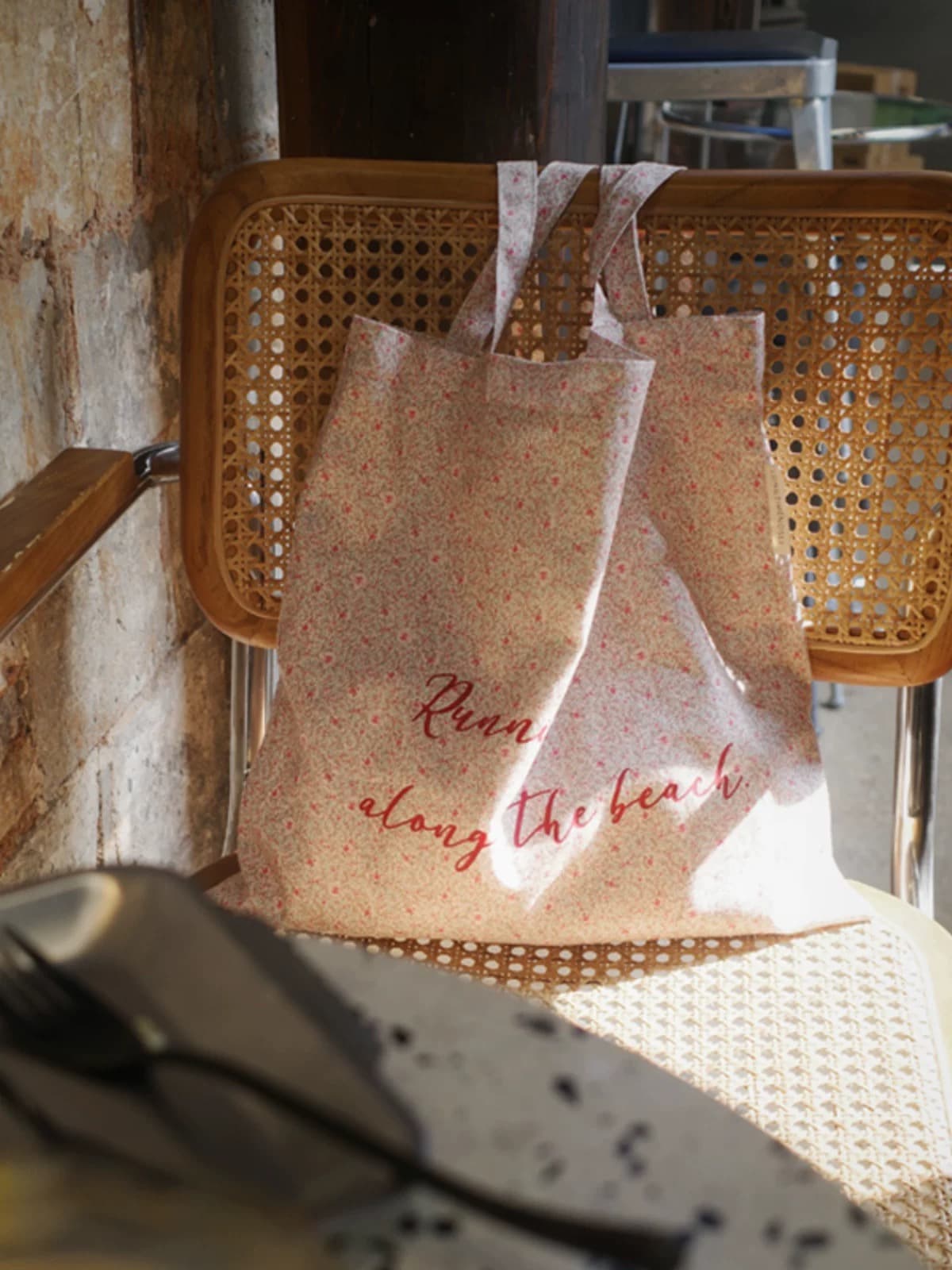 Stencil Decorate Custom Canvas Tote Bag | Stencil Decorate | MOQ 30pcs | Wholesale OEM ODM